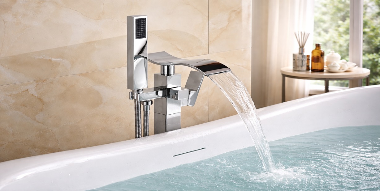 Fontana Verona FS1378 chrome freestanding tub faucet with handheld spray